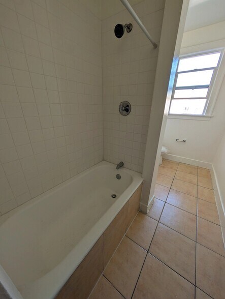 Building Photo - 2801 San Marino St