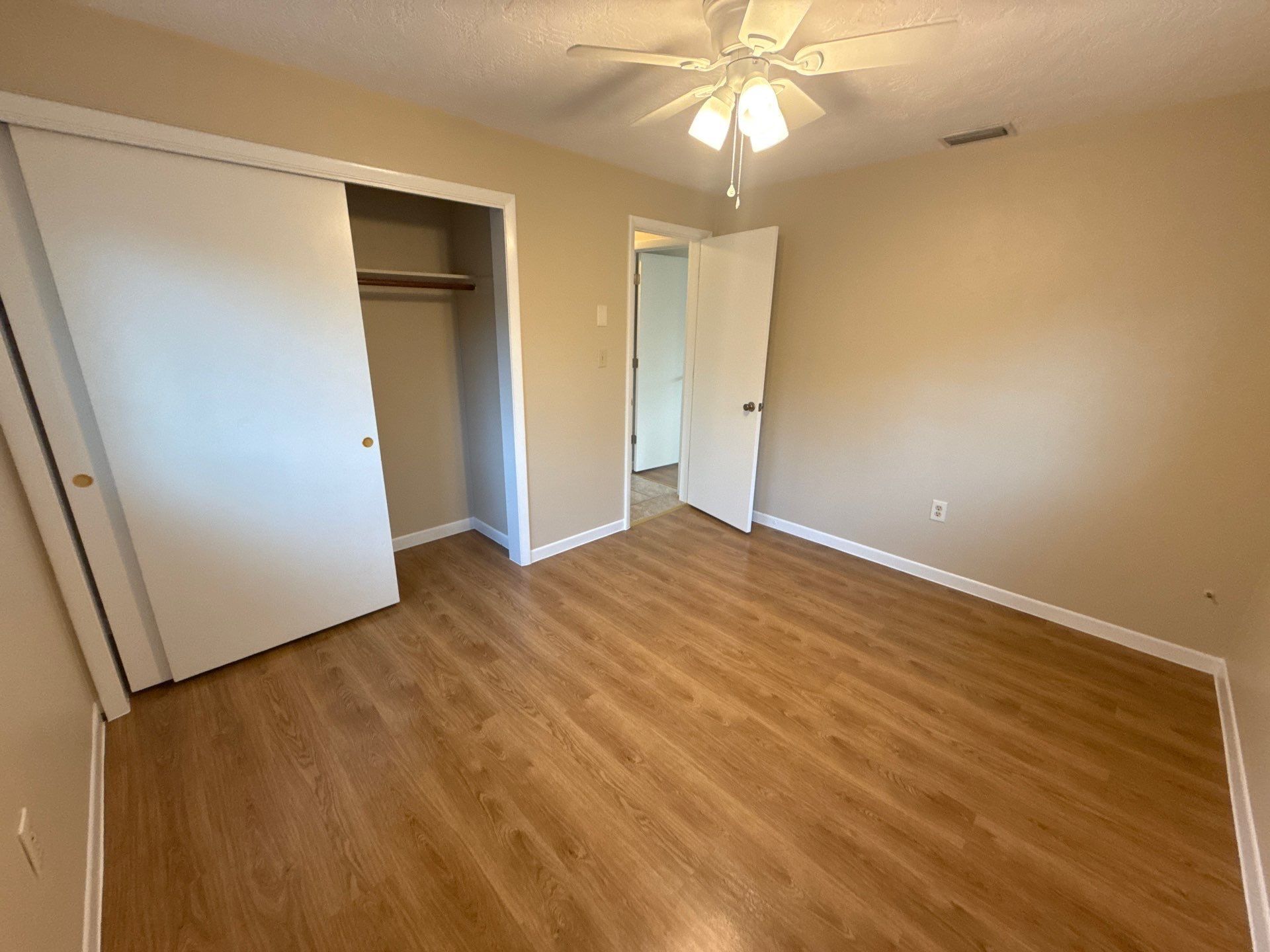 Building Photo - 41 S Monroe St