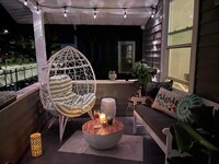 Building Photo - Beautifully Updated Home Near Downtown St. Petersburg! 3bed |3bath