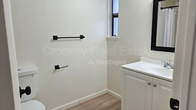 Building Photo - 1349 Tree Garden Pl