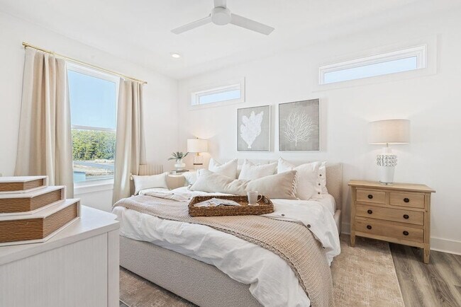 Building Photo - 24 Annabella St