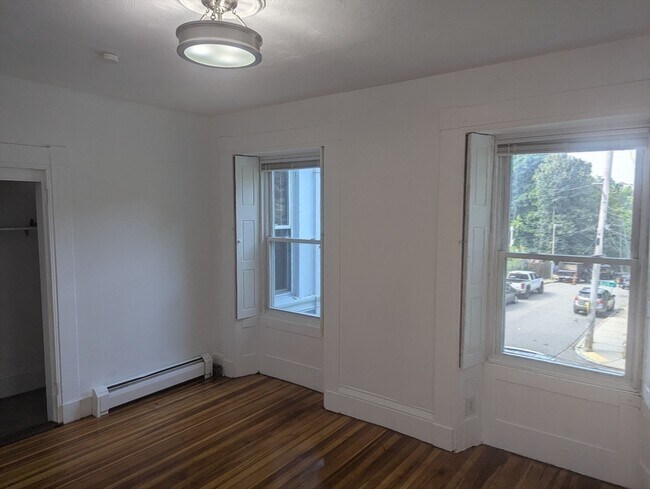 Building Photo - 9 A Ellis St