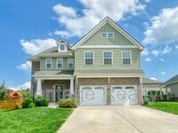 Building Photo - 2212 Scarlet Tanager St