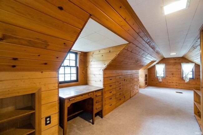Building Photo - 3117 Oswego Ave