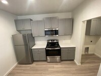 Building Photo - 5738 Lehigh St