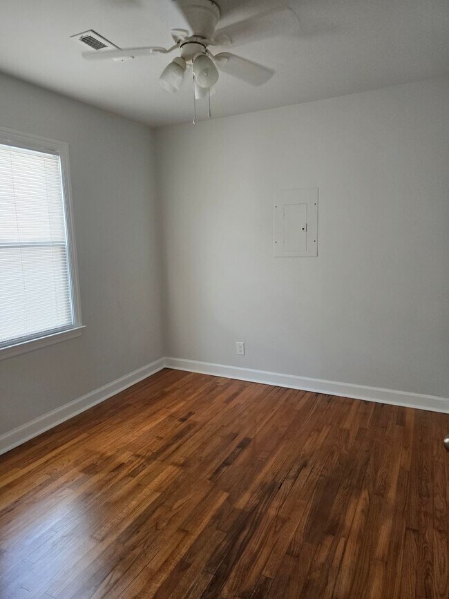 Building Photo - Great Home in Blouder Bluff