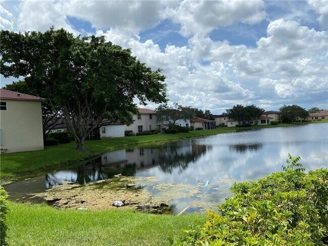 Building Photo - 16045 Emerald Cove Rd