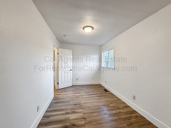 Building Photo - 2229 88th Ave