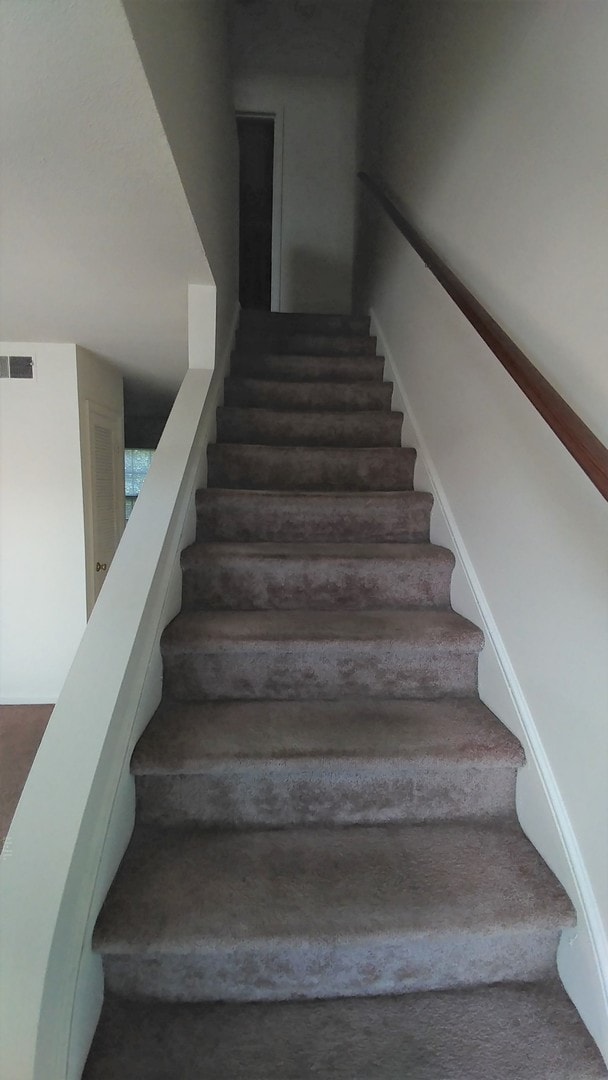 Building Photo - 2345 Statesville Blvd