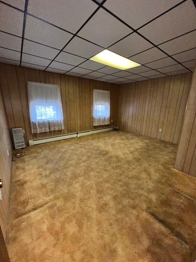 Bedroom 1 - 321 Spring Garden St