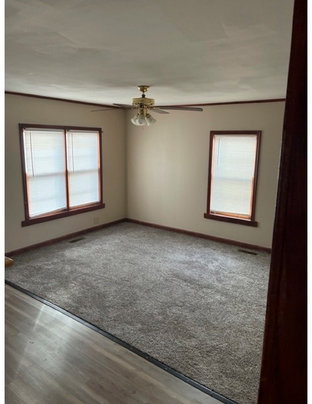 Building Photo - 1030 W 14th Ave