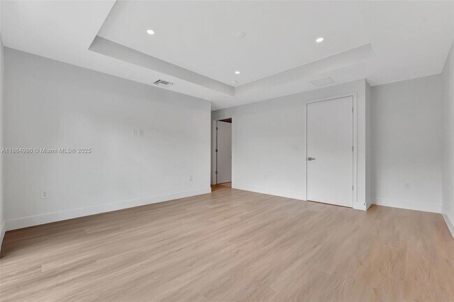 Building Photo - 1563 NW 94th Ave