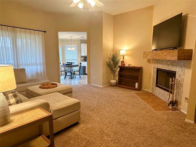 Building Photo - 913 Tourmalin Dr