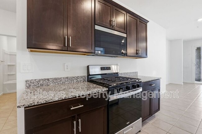 Building Photo - 3136 Hayden Rose Ave