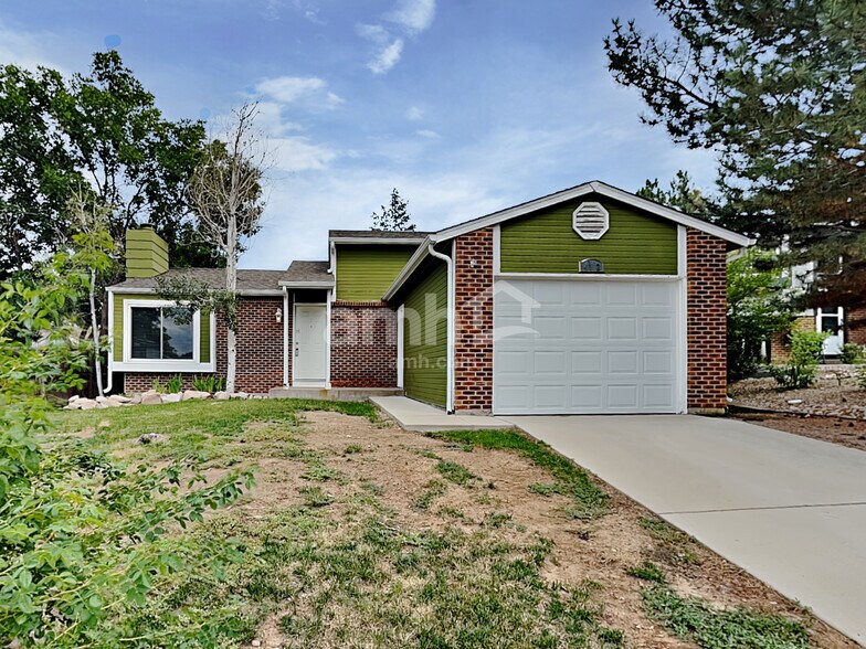 Primary Photo - 4112 S Cathay Way