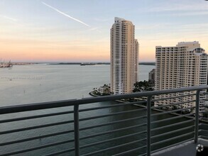 Building Photo - 325 S Biscayne Blvd