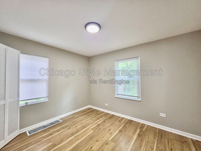 Building Photo - 14813 Evers St