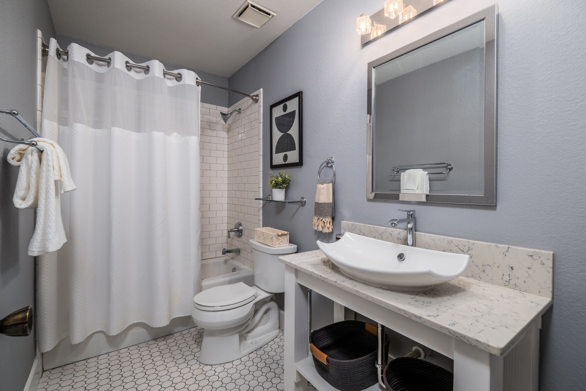 Building Photo - 1202 Kaseberg Cir