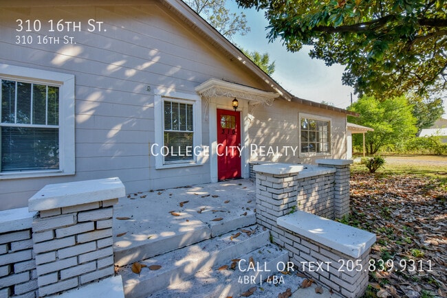 Building Photo - 310 16th St