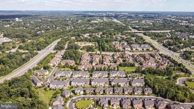 Building Photo - 3873 Billberry Dr