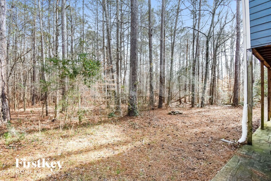 Building Photo - 7285 Wyngate Dr