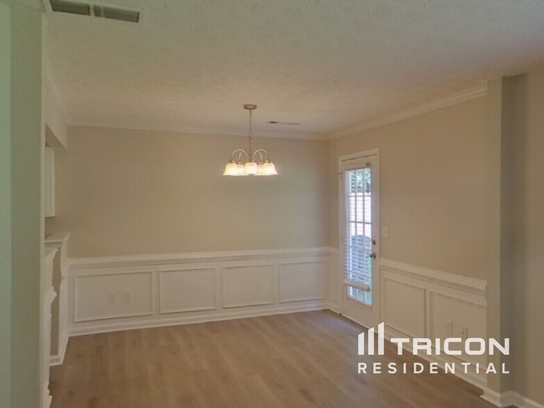 Building Photo - 1132 St Phillips Ct