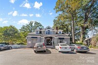 Building Photo - 701 Louise Ave