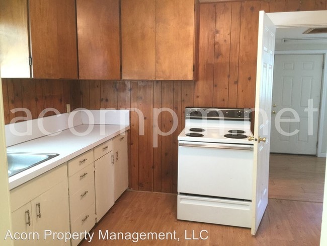 Building Photo - 842 Almaden St