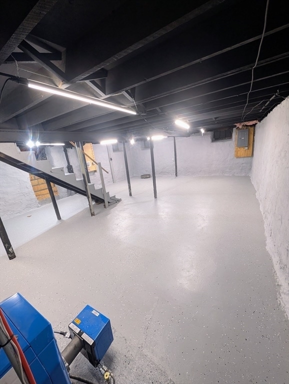 Building Photo - 17 Mayflower Cir