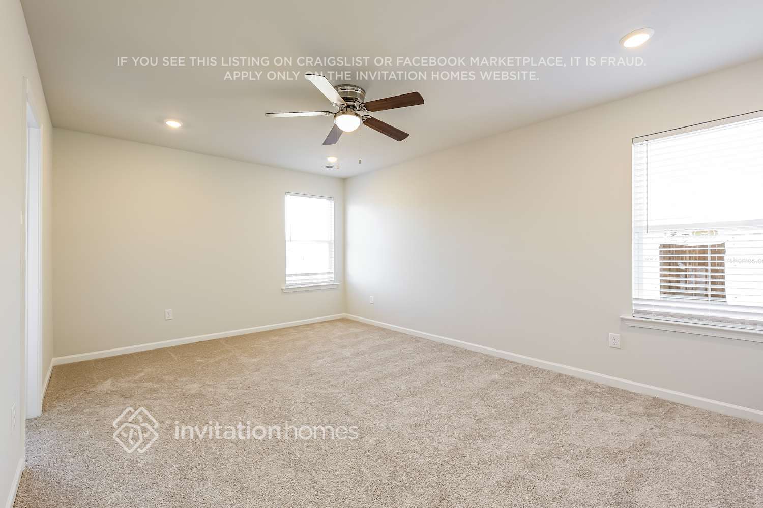 Building Photo - 217 White Flds Ave