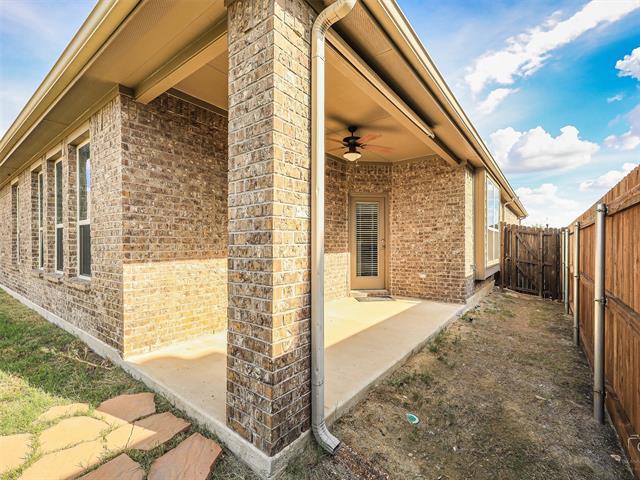 Building Photo - 11605 Champion Creek Dr