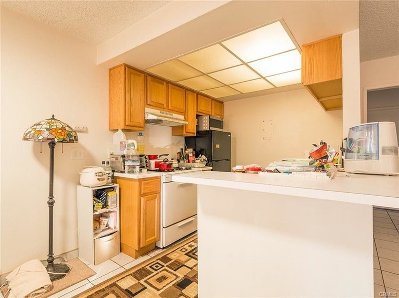 Building Photo - 2890 E Artesia Blvd