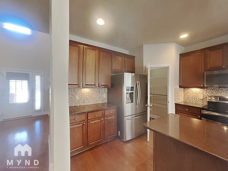 Building Photo - 1101 Forest Willow Ln