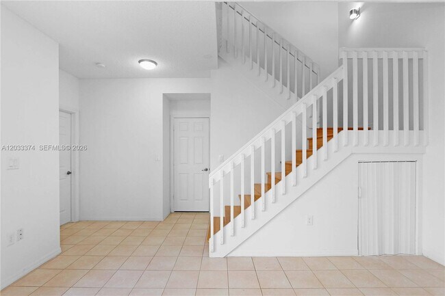 Building Photo - 1521 Seagrape Way