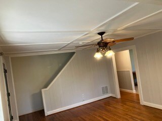 Building Photo - 202 N Spring St