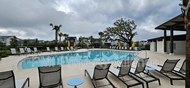 Building Photo - 3151 Voyager Ave