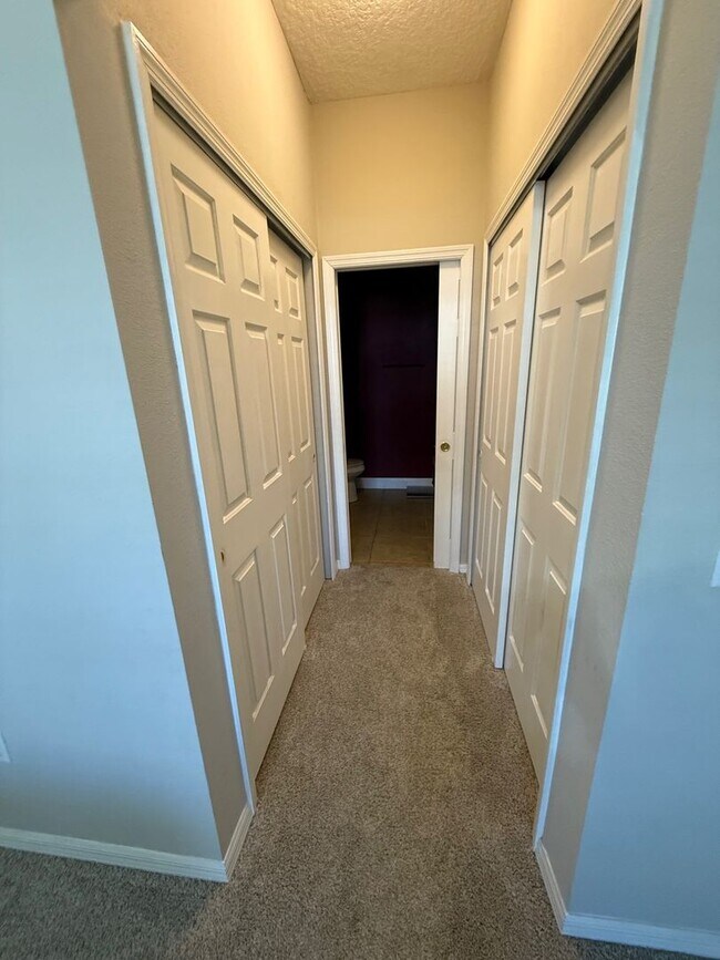 Building Photo - 3/2.5 Townhome in St Cloud-COMING SOON