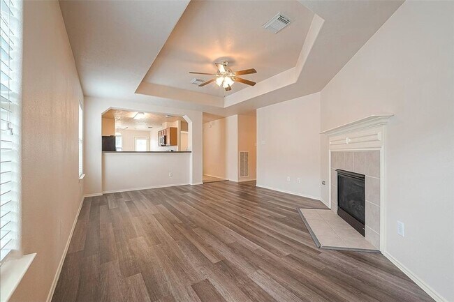 Building Photo - 1123 Desert Palms Ln