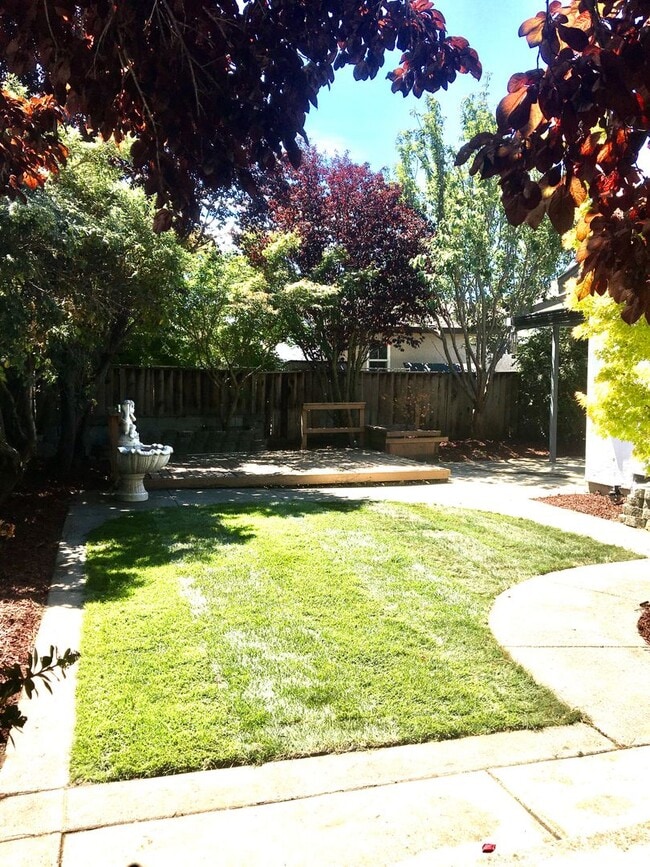 Building Photo - 2722 Cormorant Ct
