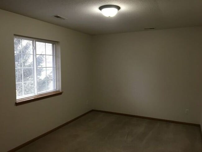 Building Photo - $995 | 2 Bedroom, 1 Bathroom Apartment | Pet Friendly* | Available for August 1st, 2026 Move In!