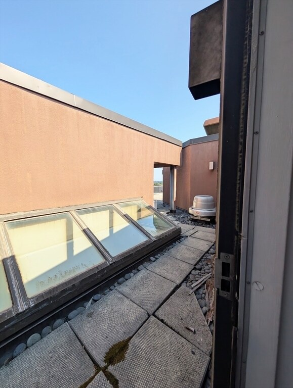 Building Photo - 147 Kelton St