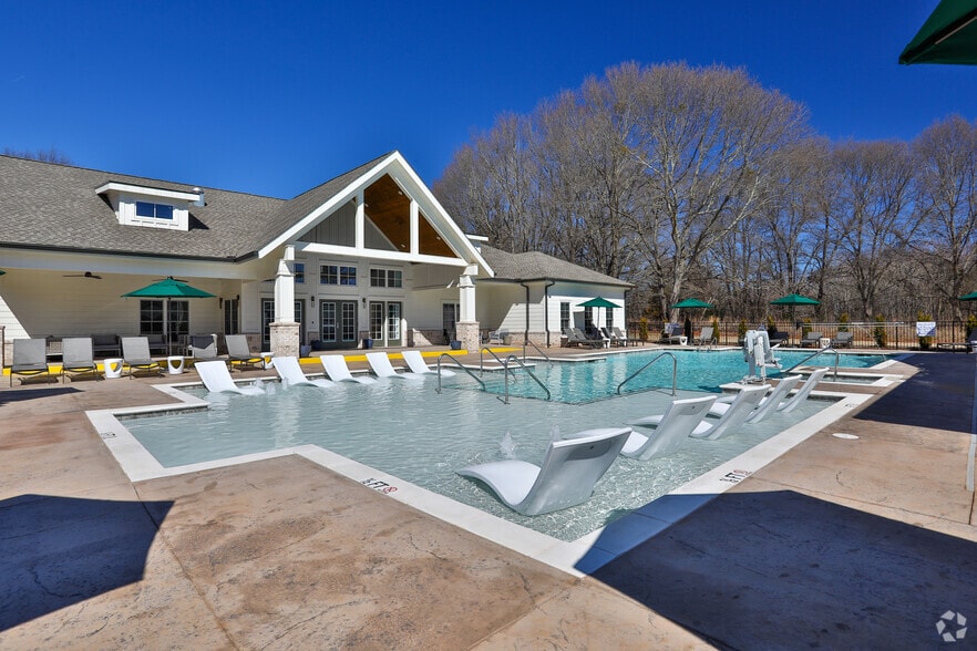 Tribute Verdae 810 Woodruff Rd Greenville SC 29607 Apartment Finder