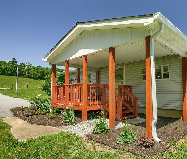 Building Photo - 218 Kincheloe Rd
