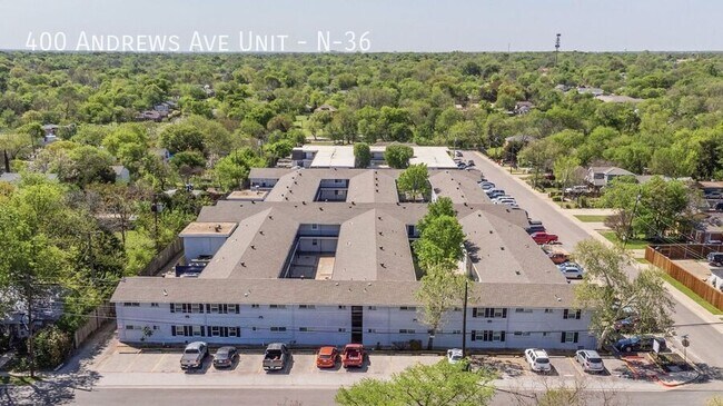 Building Photo - 400 Andrews Ave