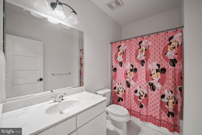 Building Photo - 4804 Bridle Ridge Rd