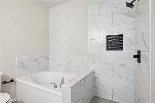 Building Photo - 11589 Snyder Dr