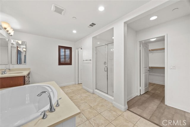 Building Photo - 6894 Tourmaline Dr