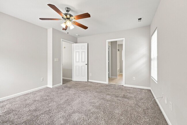Building Photo - 3742 Marshlane Way