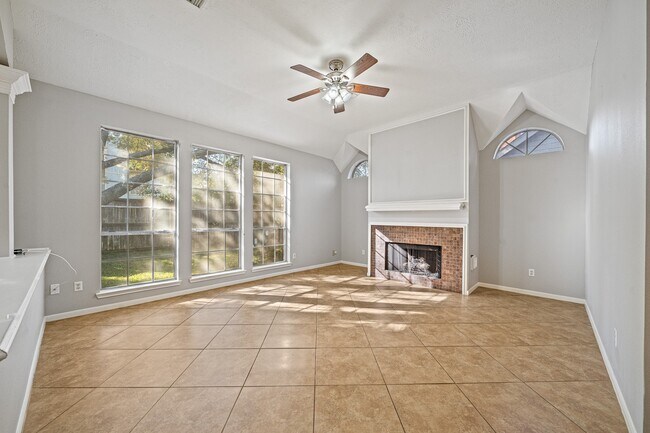 Building Photo - 23223 Hazel Field Ct