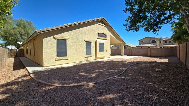 Building Photo - 16141 W Gibson Ln